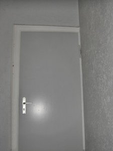 Etagen-WC-Tür.jpg