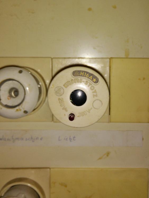 Veraltete elektrik mietwohnung