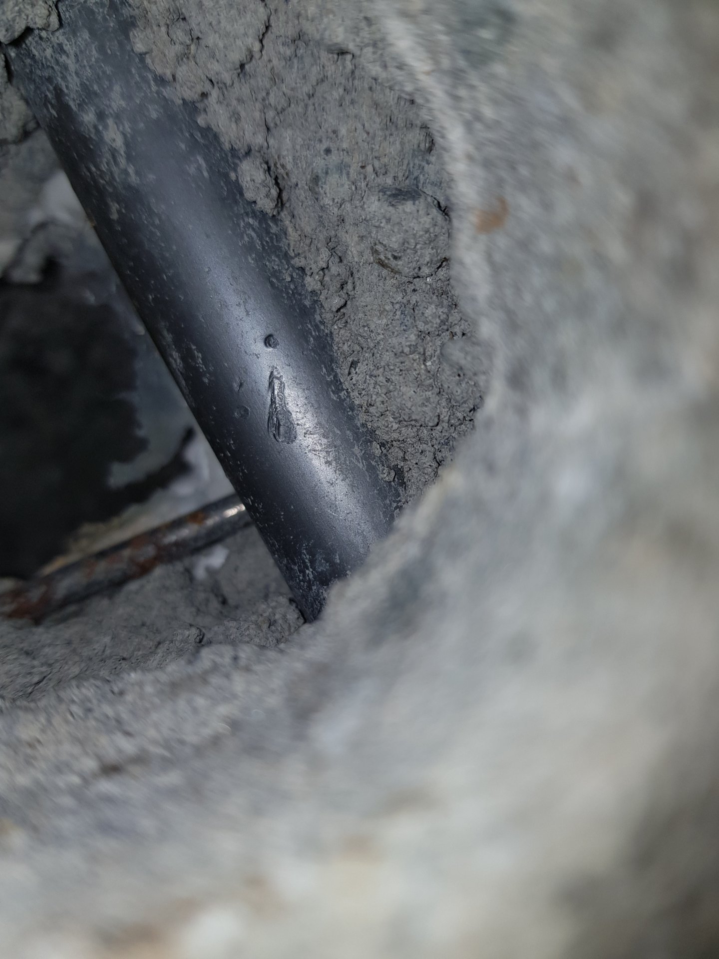 Fußbodenheizung Rohr defekt : r/wohnen