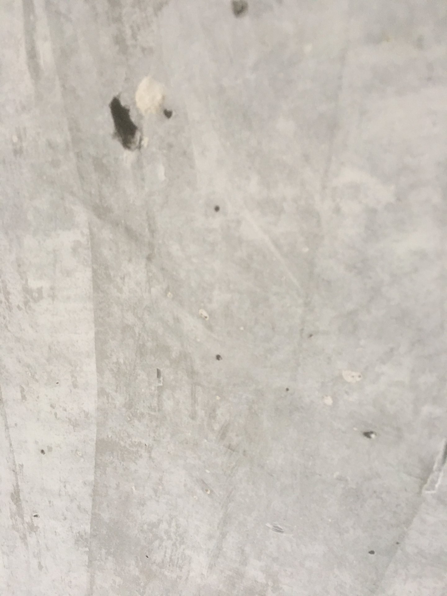 Betonmauern Verputzen