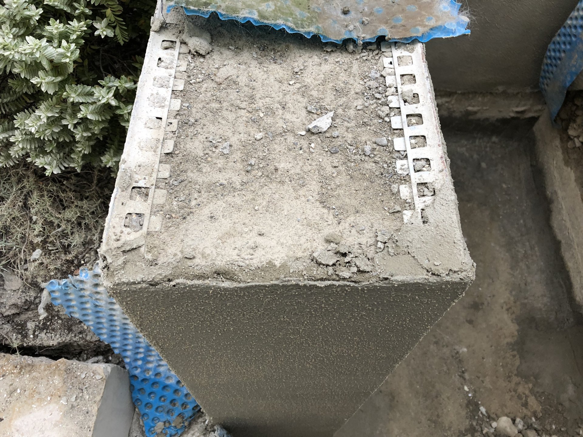Wie Granitplatten Auf Mauer Verlegen Erneuern