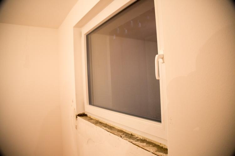 Wassereintritt Unter Kellerfenster