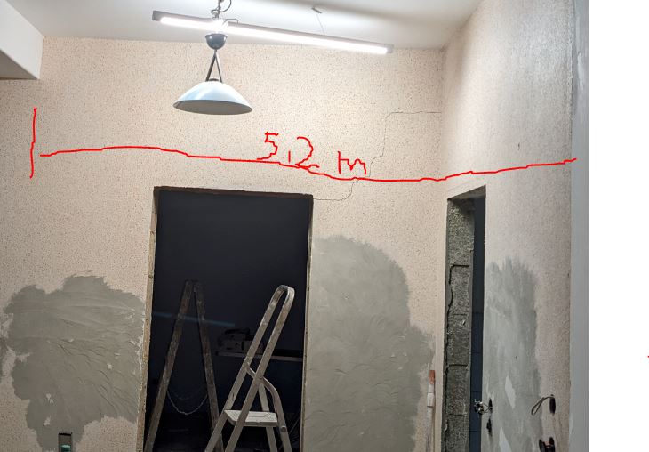 Riss Wand.JPG