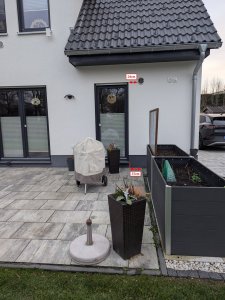 terrasse_rechts.jpg