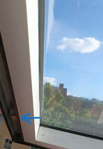 Dachfenster-Riegel.jpg