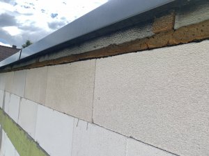 Bild 3 (Fassade).JPG