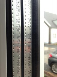fensterglas 4x4x4.jpg