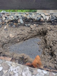 Balkon Dichtungsplatten Bitumen Fläche.jpg