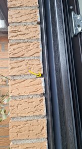 1_Fenster_viel Compriband_2.jpg