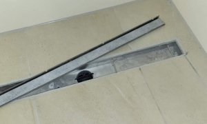 duschrinne draufsicht abdeckungsunterseite.jpg