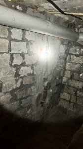 Keller Nordseite 02.jpg