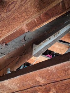 Mittelpfette verstärkt.jpg