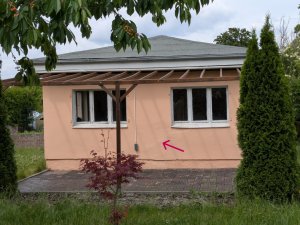 Riss verspachtelt Fenster rechts zur Steckdose+.jpg