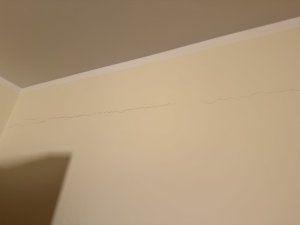 Riss Schlafzimmer.jpeg