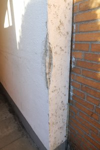 Beschädigte Ecke 20241025.jpg