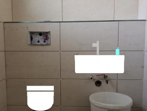 Waschbecken außermittig.JPG