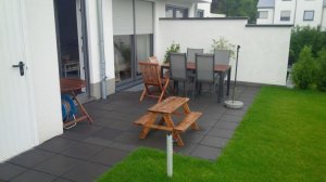 Lichtschacht Garten.jpg