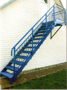 Stahltreppe Aussen1.jpg