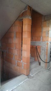 Treppenhaus Eingang.jpg