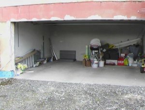 Garage ohne Putz, mit Abdichtung ohne Riss.jpg