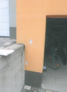 Garage Riss.jpg