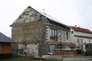4281747-1.jpg
