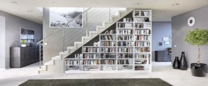 treppenregal-weiss.jpg