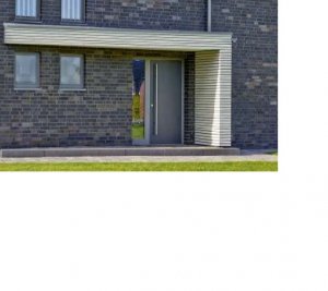 Vordach verkleidet.jpg