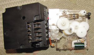 Schaltuhr zerlegt 13.JPG