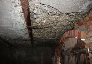 Auffahrt unten Detail.jpg