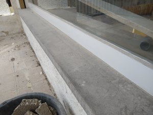 Fensterbank außen.jpg