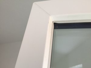 FensterdichtungEcke1.JPG