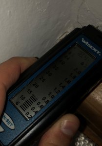 Messung Aussenwand rechts SZ.jpg