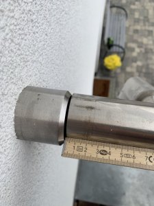 Geländer schon aus Fassung.jpg