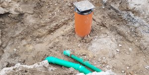 Bild 1 - Kontrollschacht Einbau.jpg