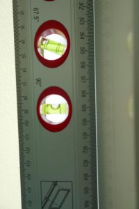Wasserwaage_Fluegel_Schlosseite.jpg
