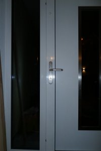 Tuer gesamt.JPG