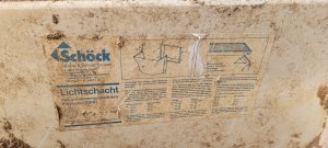 Lichtschacht Aufsatz Schöck Etikett.jpg