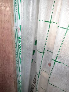 Faltenwurf Firstbalken.jpg