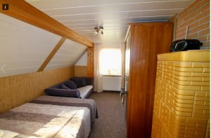 Screenshot_20220318-052620_Samsung Internet.jpg