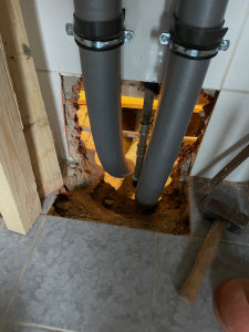 BADEZIMMER - 3 (1).png