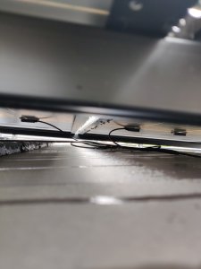 Kabel lose auf Dachziegel 2.jpg