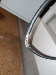 Verbindung unter Isolierband.jpg