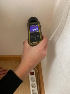 Messgerät 30cm Mauerwerk 3.jpg