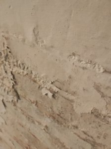 Schlechte stelle keller nah aufnahme.jpg