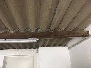 Garage Rechts Richtung Traufe.jpeg