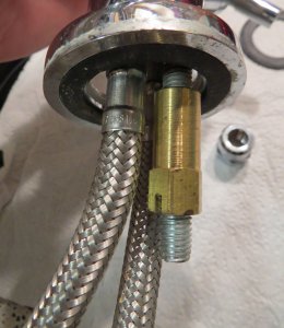 Armatur Teile 04.jpg