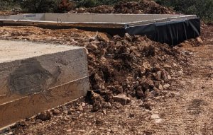 Fundament Nachbarhaus.JPG