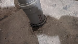 FallrohrKellerboden.jpg