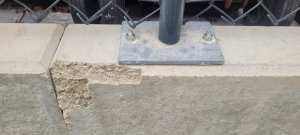 2024-07-06 L-Steine Abplatzung.jpg